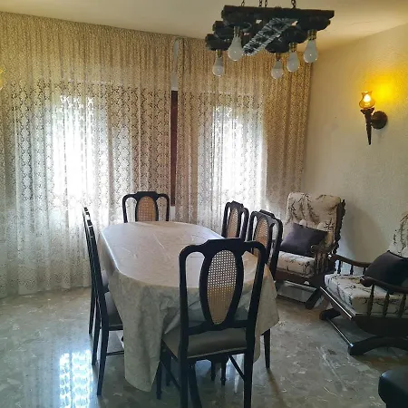 La Casa Del Alamo Hébergement de vacances *